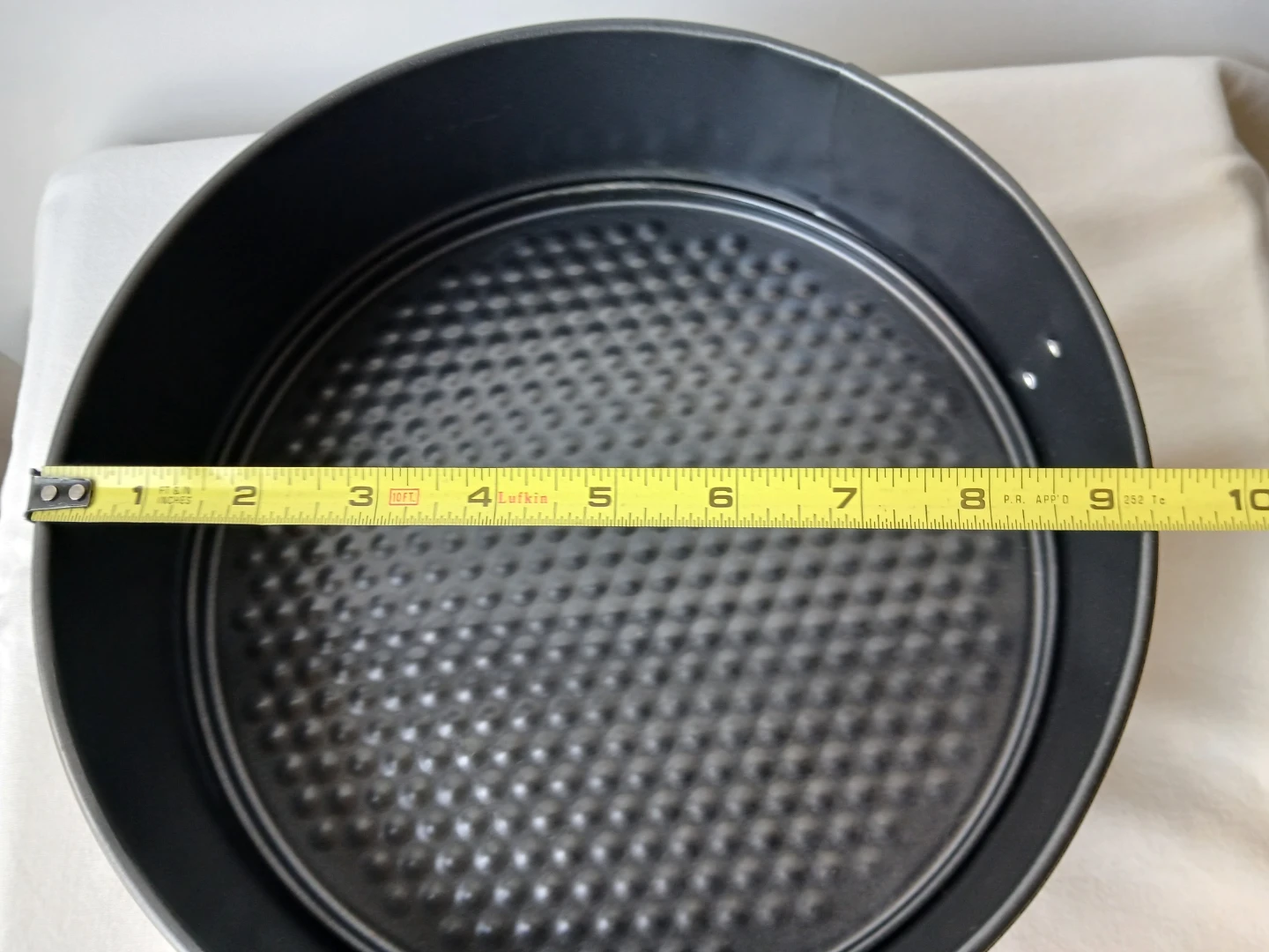 3 Springform Pan Set. Size in pics. FIRM PRICE. - photo 2