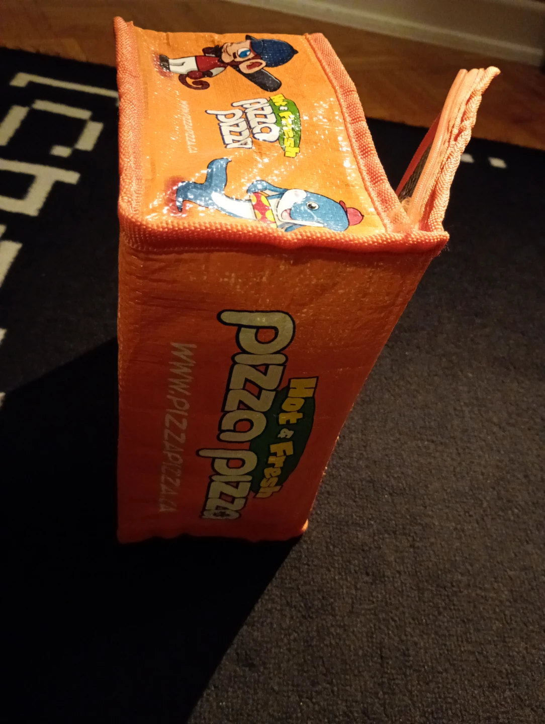 Pizza Pizza Insulated Lunch Bag - photo 4