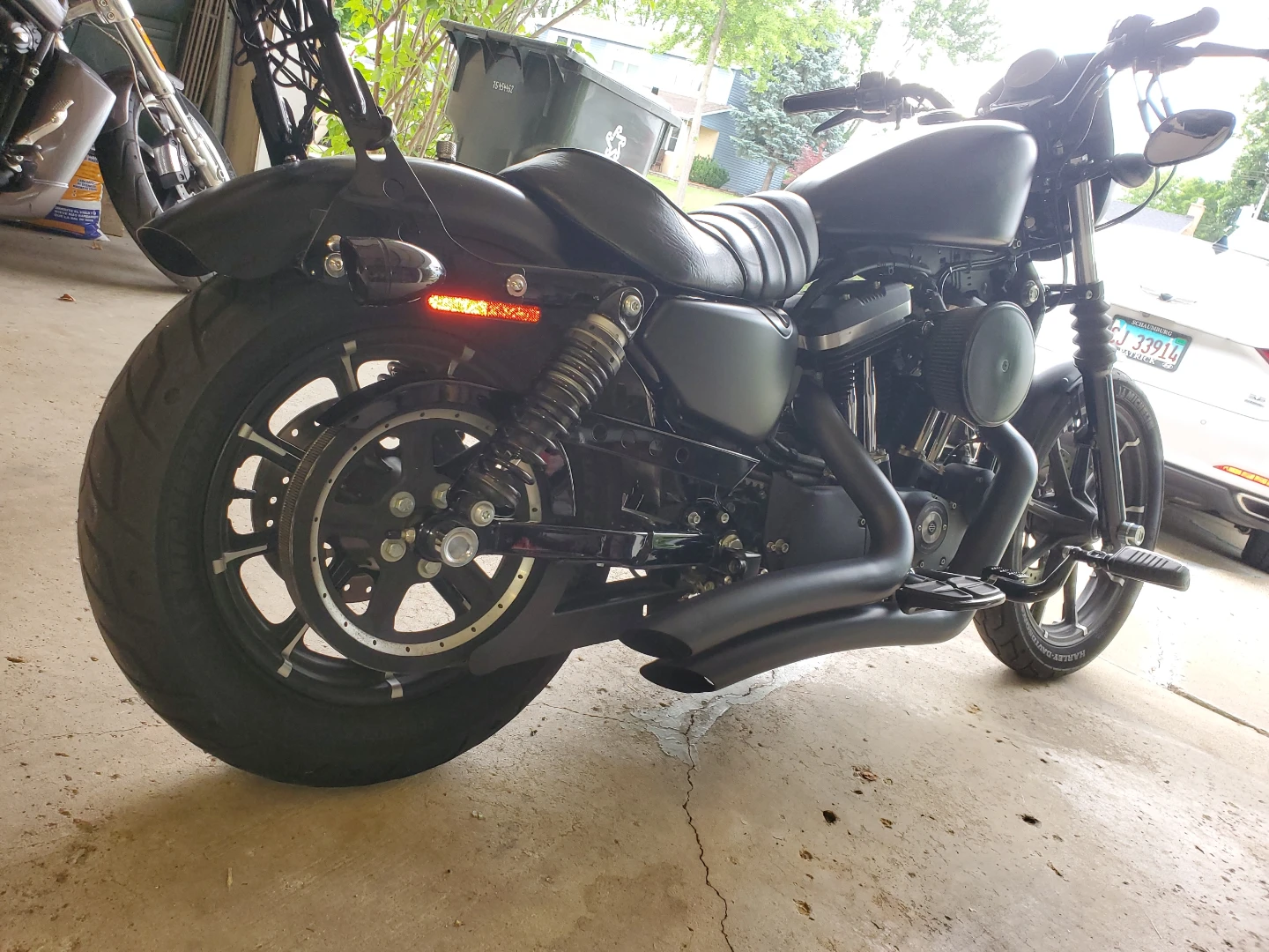 Matte Black Harley-Davidson Sportster883 Motorcycle - photo 2