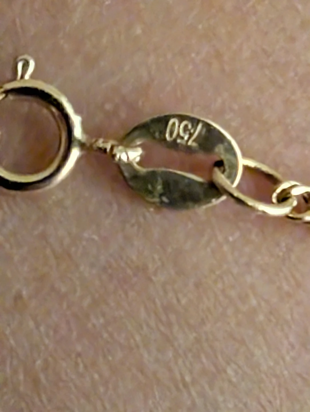 18K Gold Necklace with Jesus Face Pendant - photo 4
