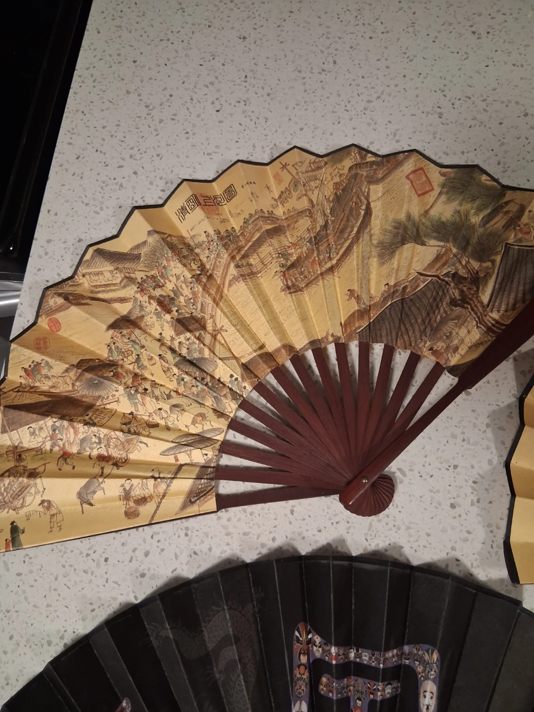 6 larger fans - photo 4