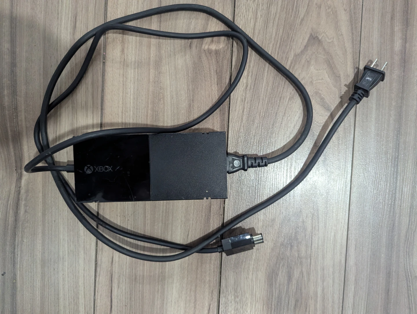 Xbox One Console Bundle with 1 Controller, Power Brick, and HDMI - photo 5