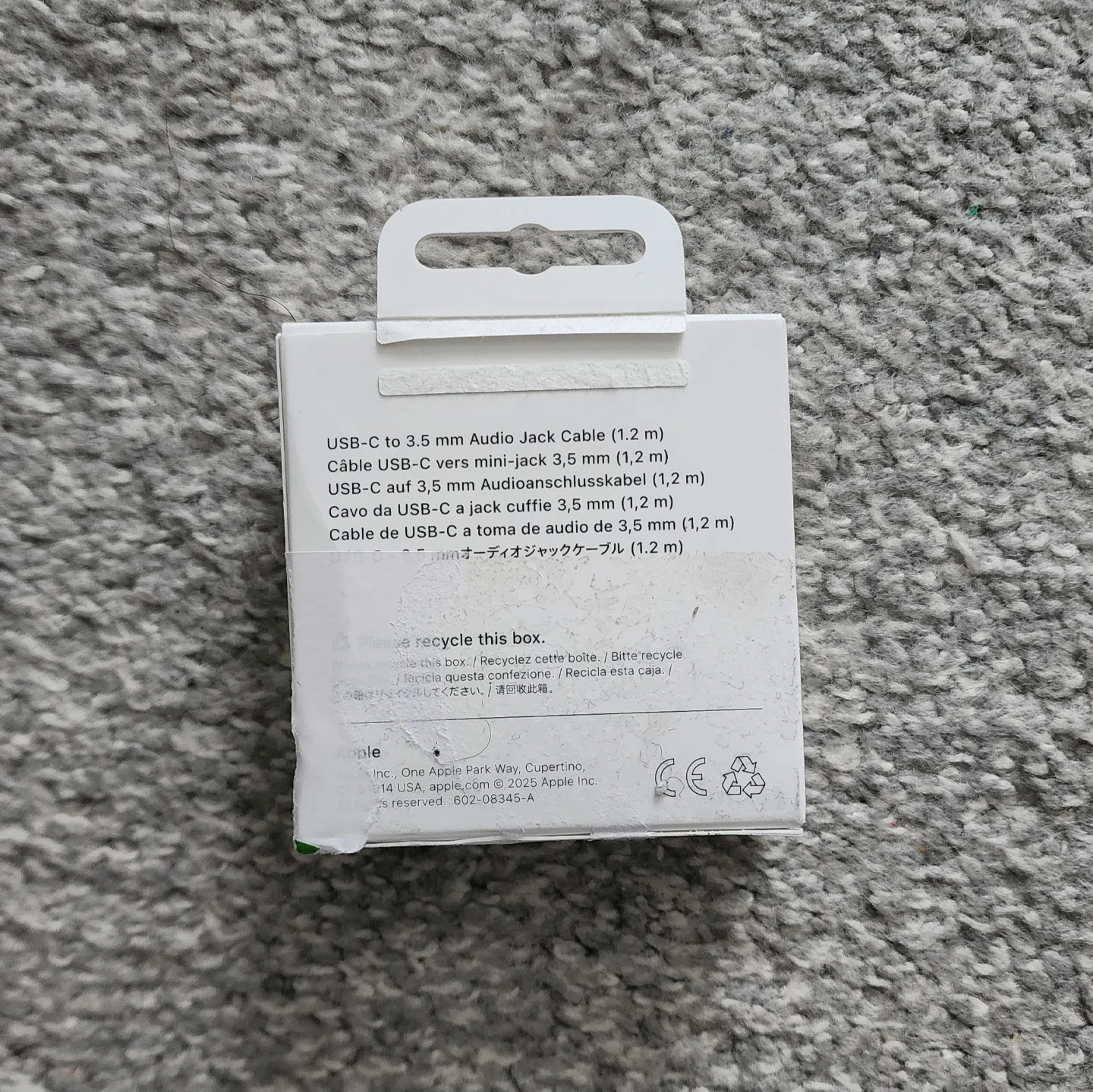 Apple USB-C to 3.5 mm Audio Jack Cable (1.2 m) - BRAND NEW - photo 2