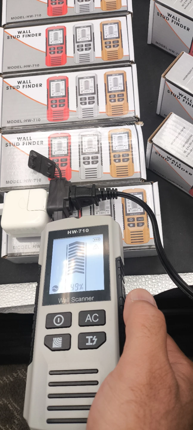 HW-710 Wall Stud Finder - photo 4