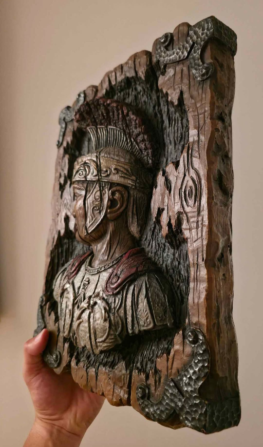 Vintage 3D wall art  a Roman soldier or centurion in profile - photo 2