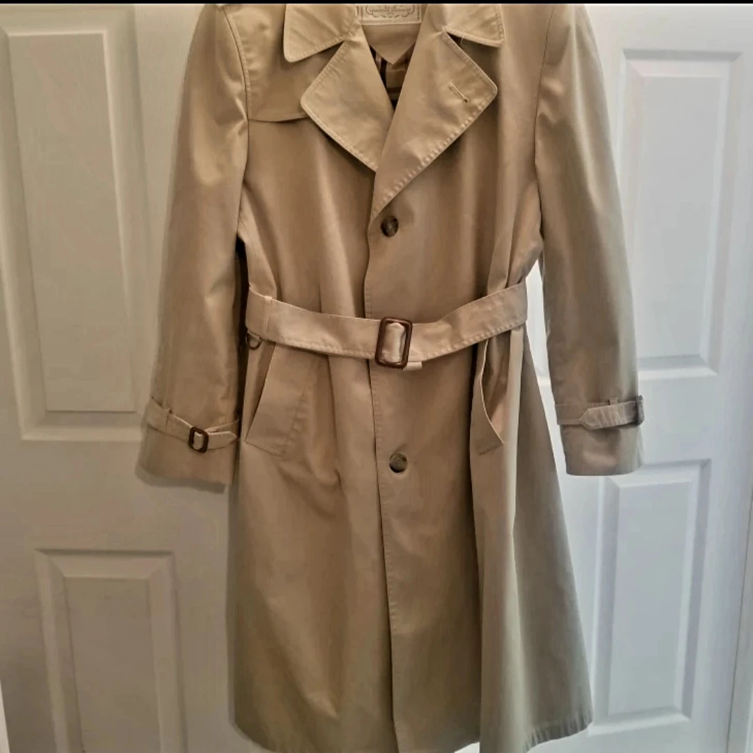Vintage London Fog Men's Trench Coat 40R | Beige Jacket - photo 2