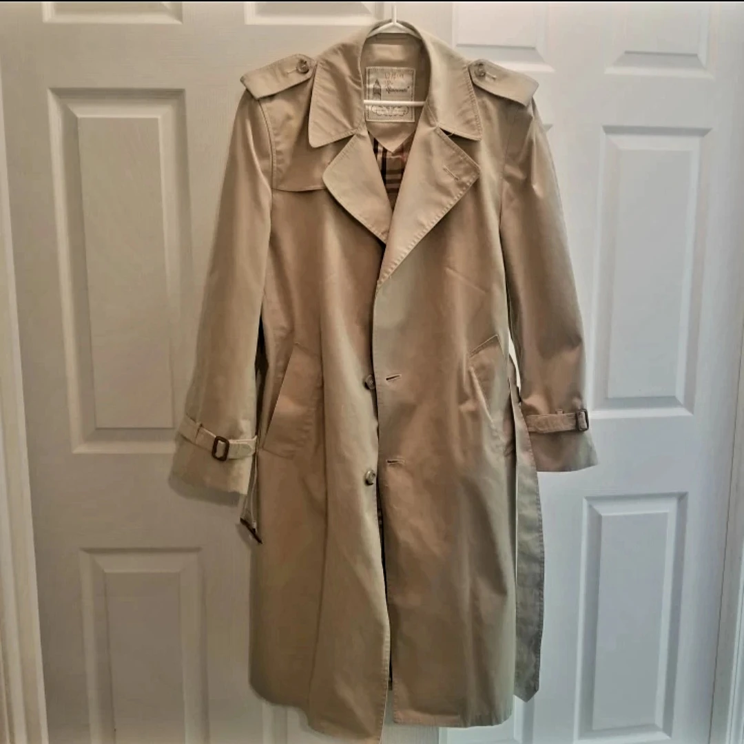 Vintage London Fog Men's Trench Coat 40R | Beige Jacket - photo 4