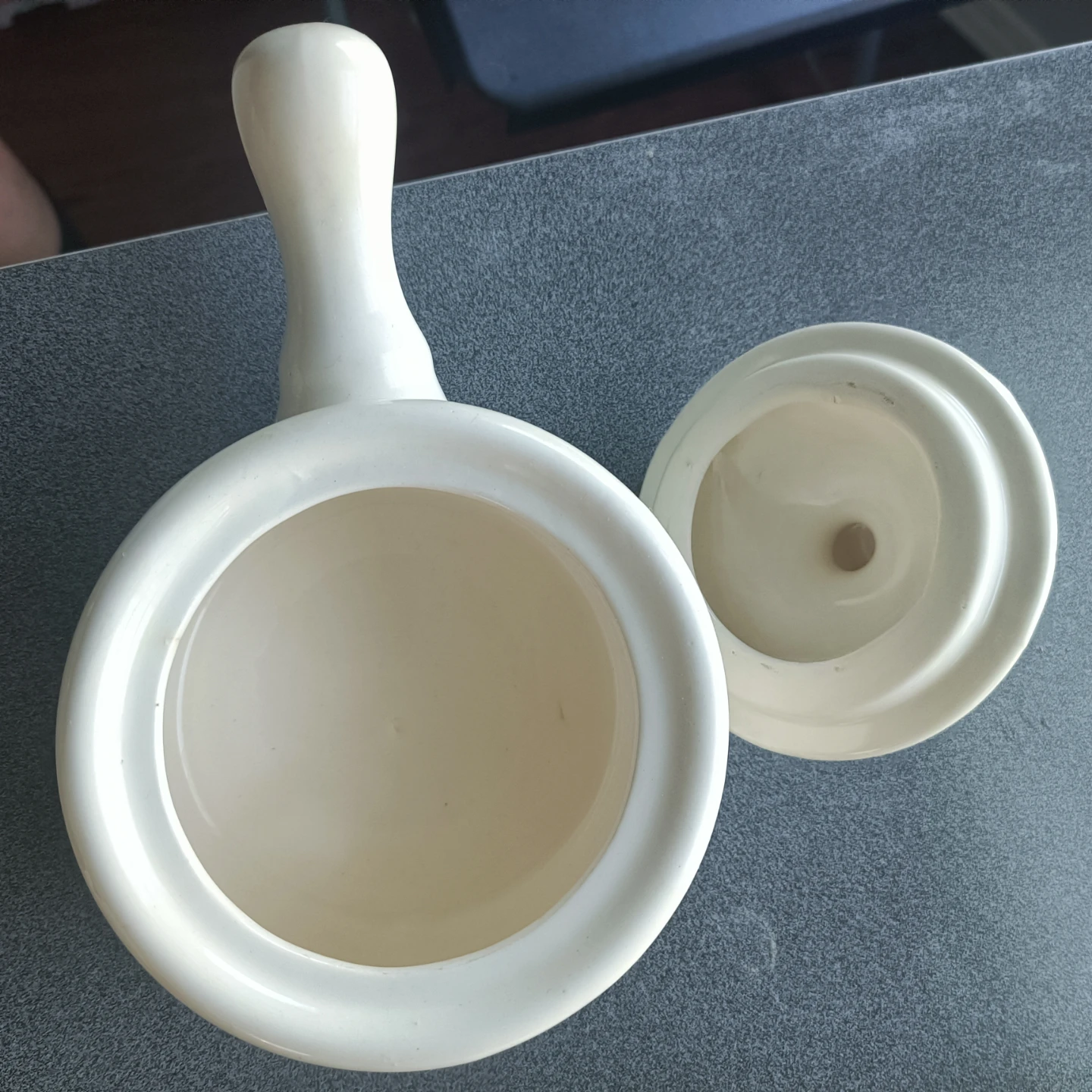 Cream Ceramic Pot with Blue Flower Design - photo 2