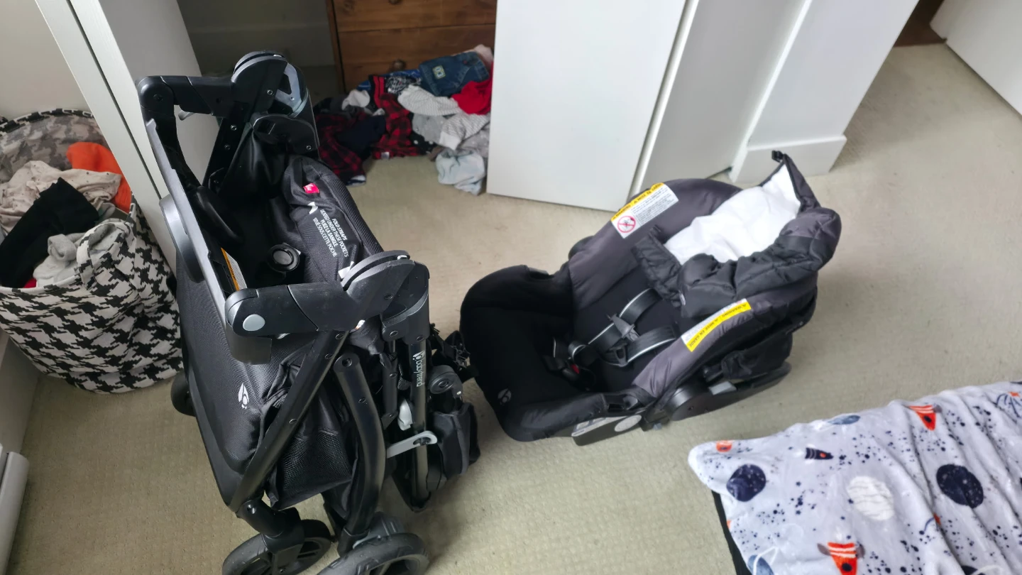 Baby Trend Travel System - Stroller and Car Seat - photo 2