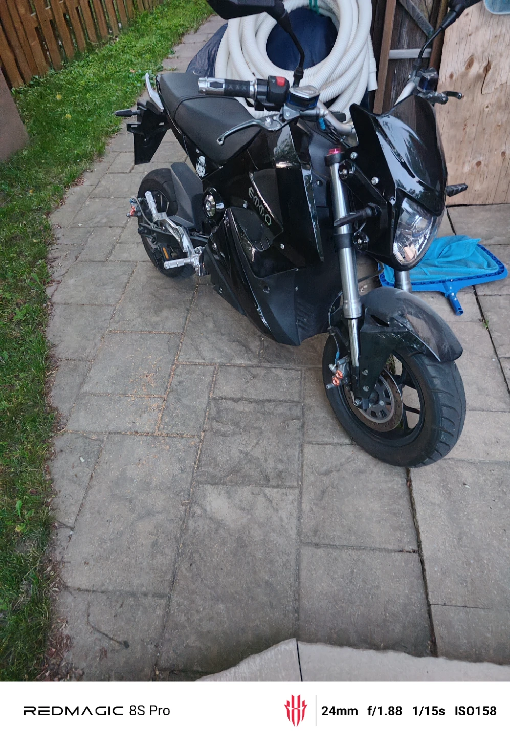 Black Emmo Electric Motorcycle - photo 3