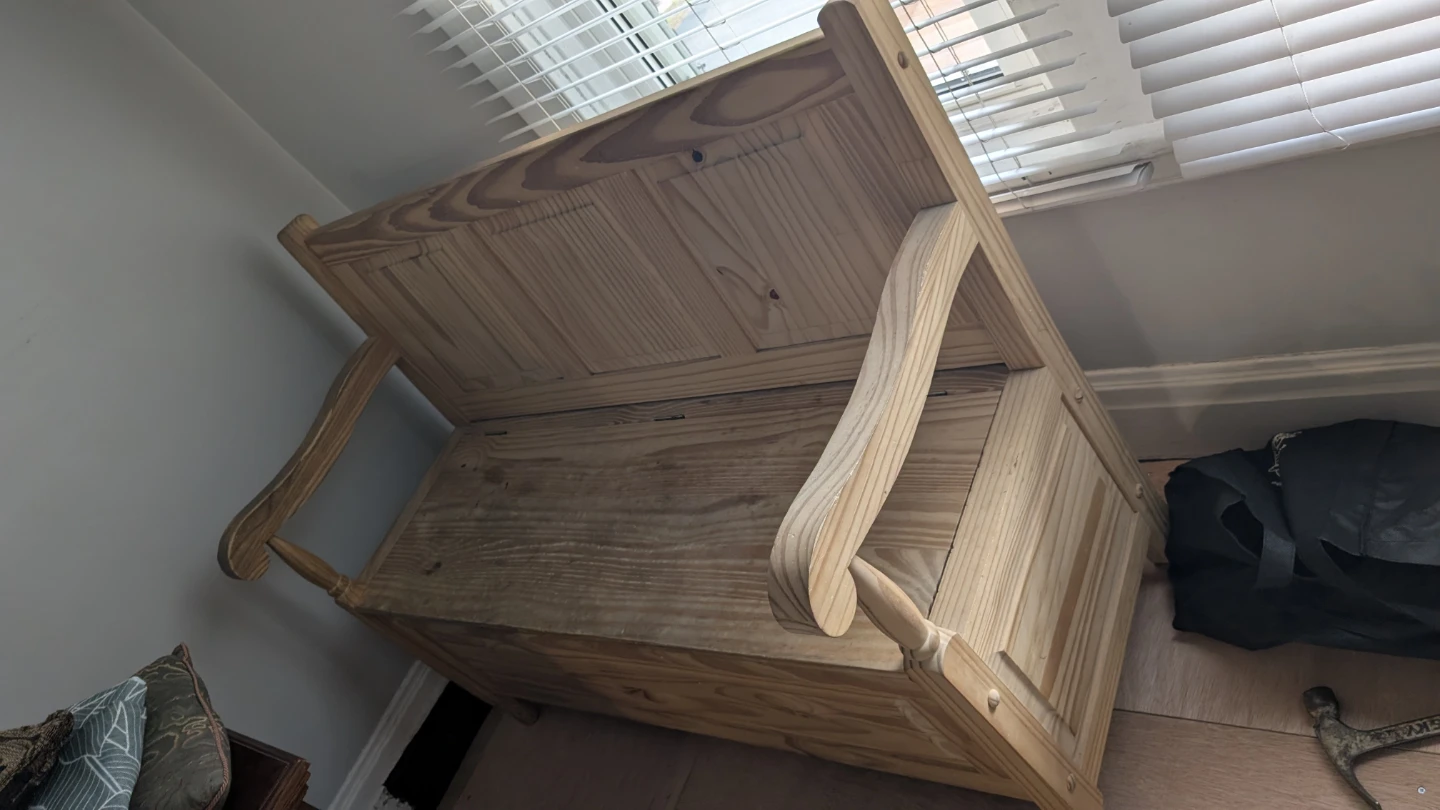 Deacon Bench