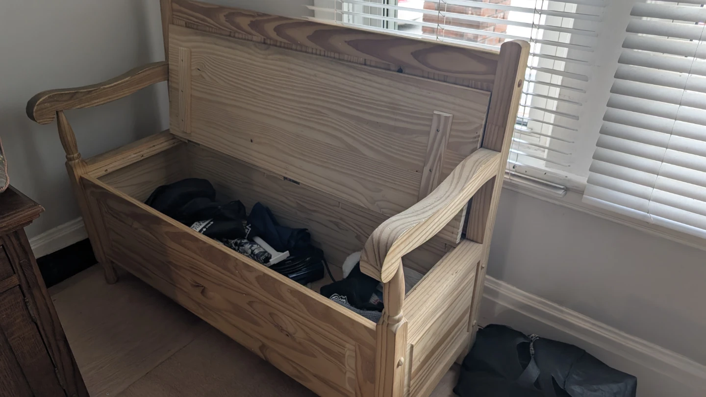 Deacon Bench - photo 2