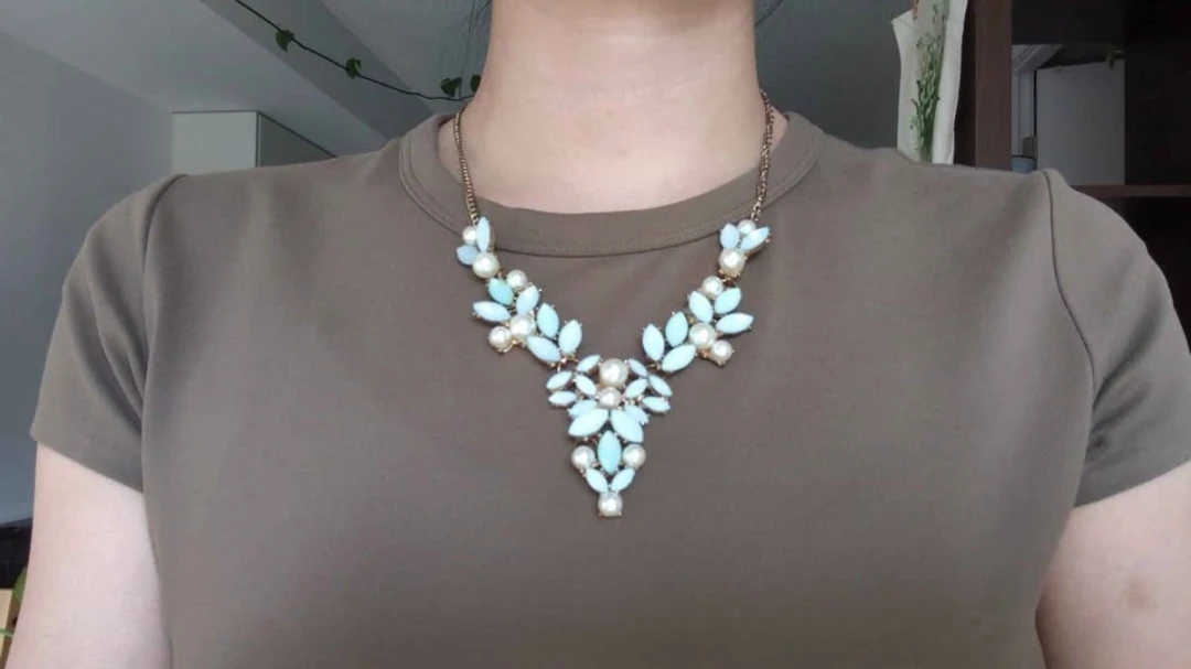 Cute statement necklace - photo 2