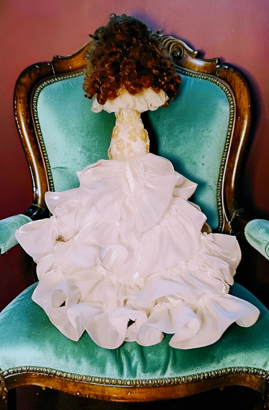 Rare "Summer Splendor" Porcelain Doll by Rustie (Danbury Mint) - photo 2