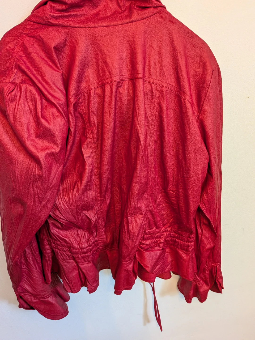 Vintage Chagall Red Ruffled Jacket - photo 5
