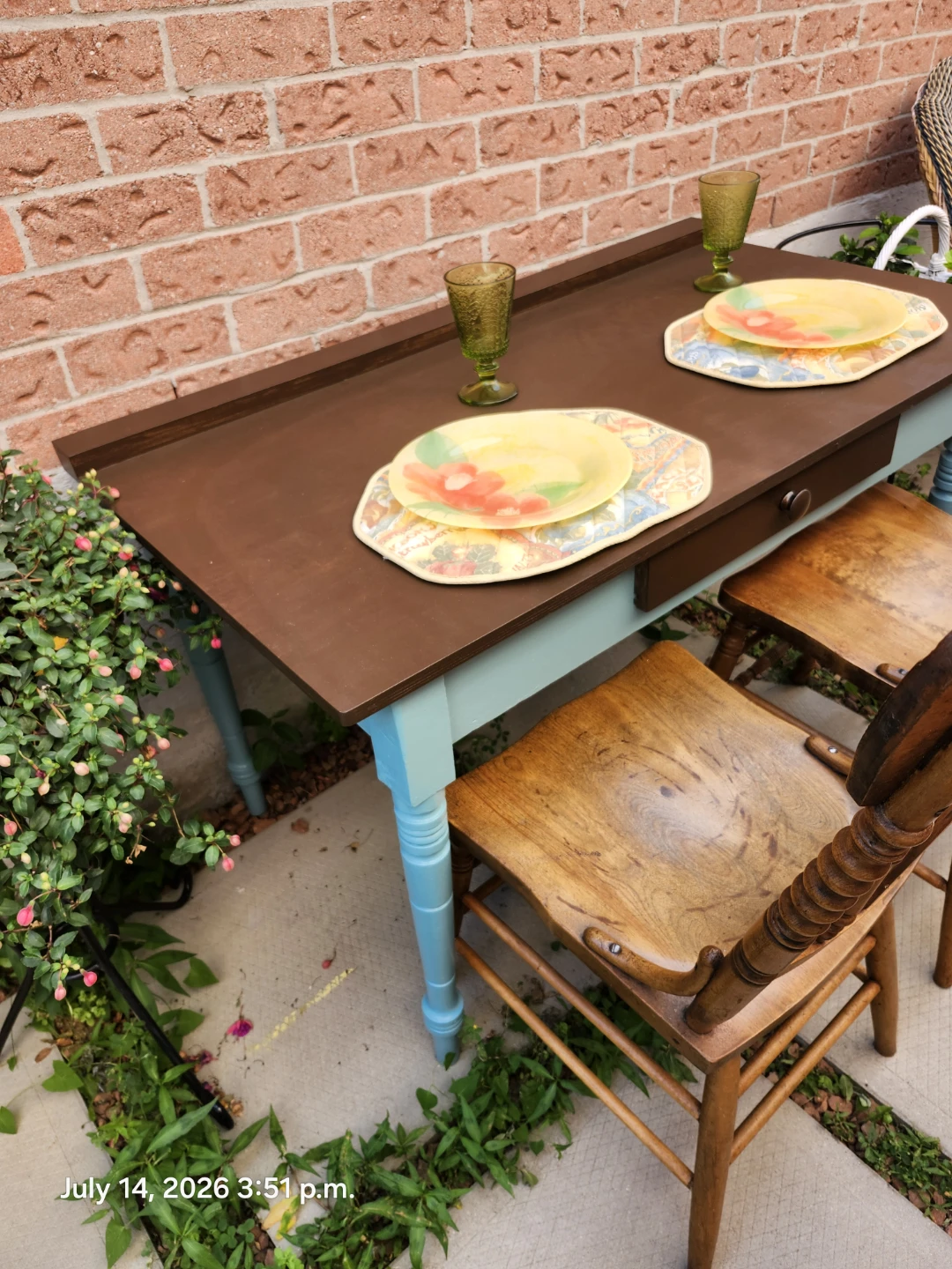Antique breakfast table/island - photo 3