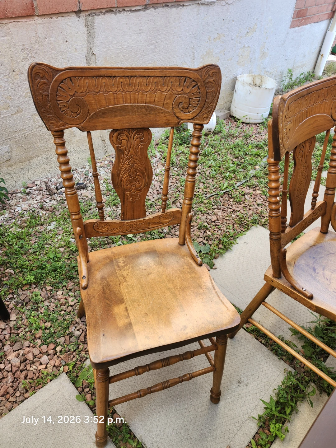 Antique breakfast table/island - photo 4