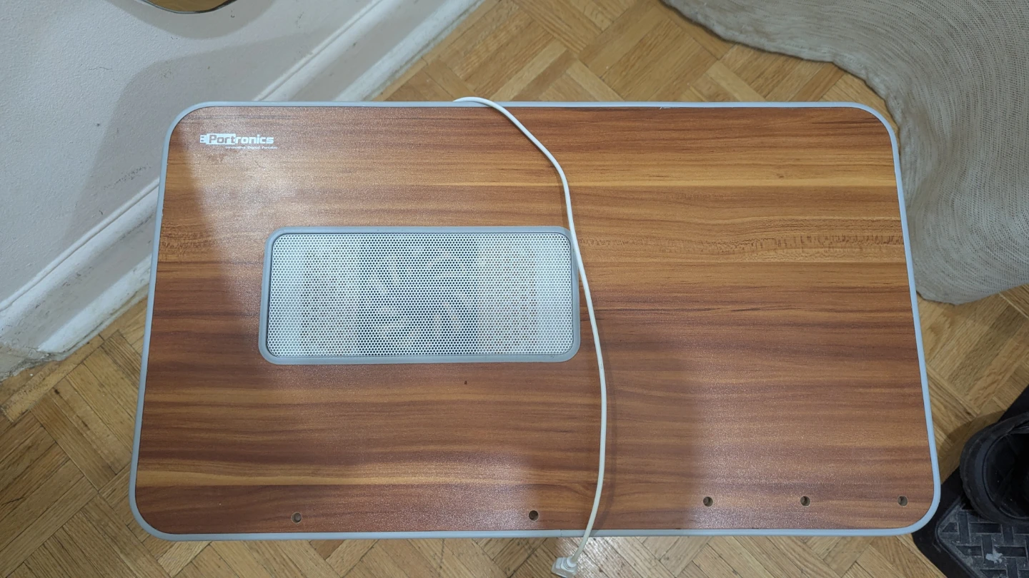 Small Portable Folding Laptop Tablet TV Bed Tray with Fan Cooler - photo 2