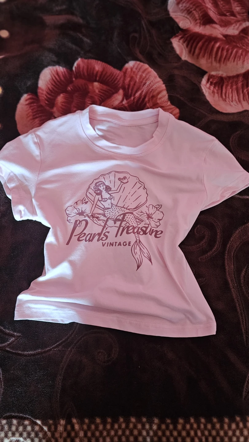 Pearl's Treasure Vintage T-Shirt