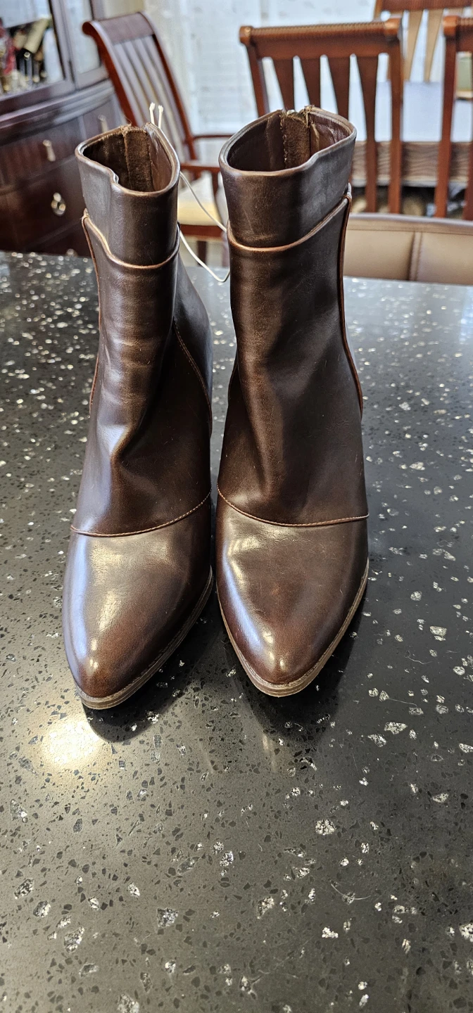 New Brown Leather Heeled Ankle Boots - photo 2