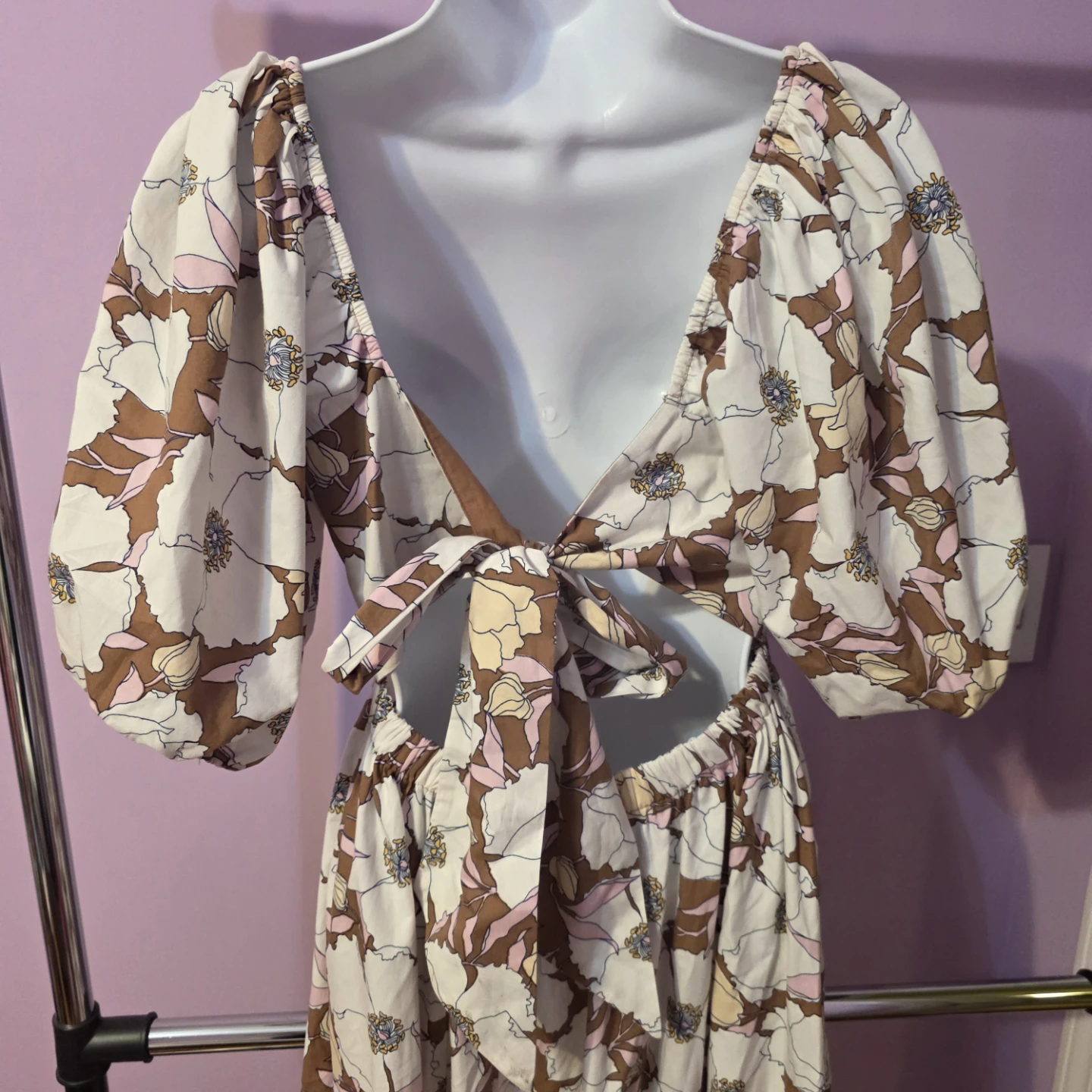 Abercrombie and Fitch Floral Maxi Dress with Tie Back size M - photo 4