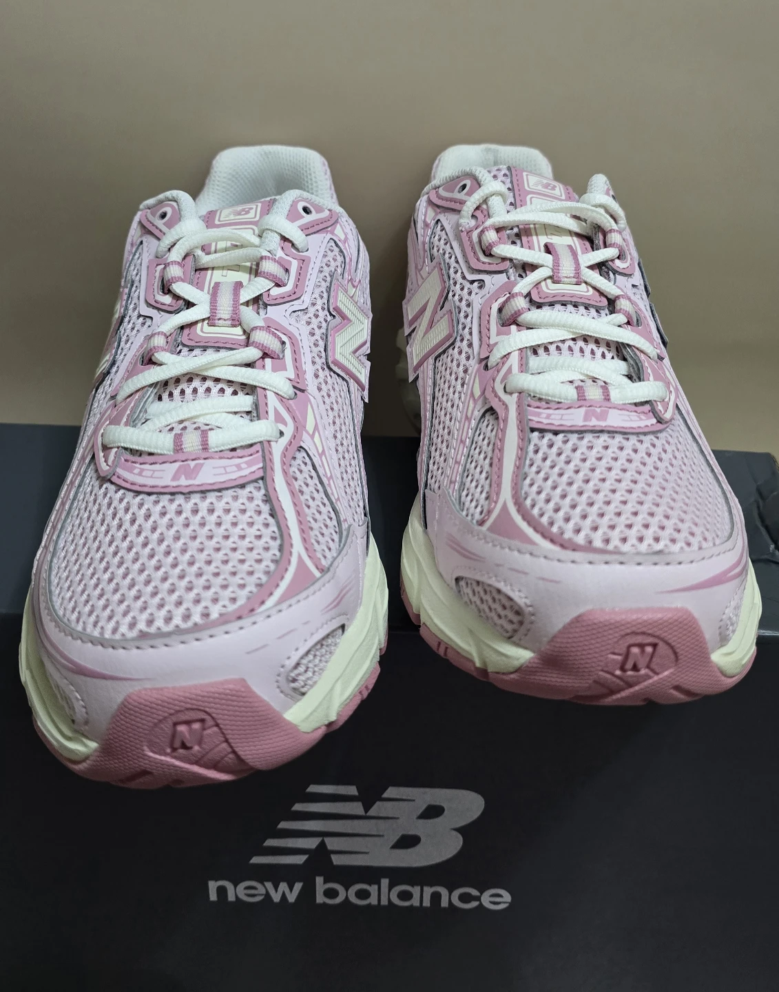 New Balance  740 Pink Unisex Shoe 7.5 W/ 6 M - photo 5