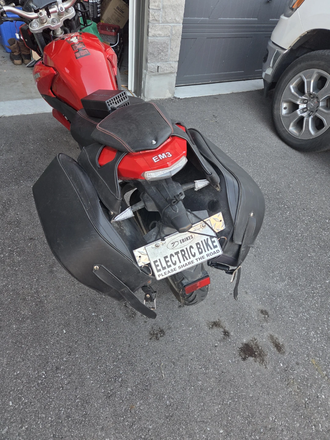 Daymak EM3 Electric Motorcycle - photo 3