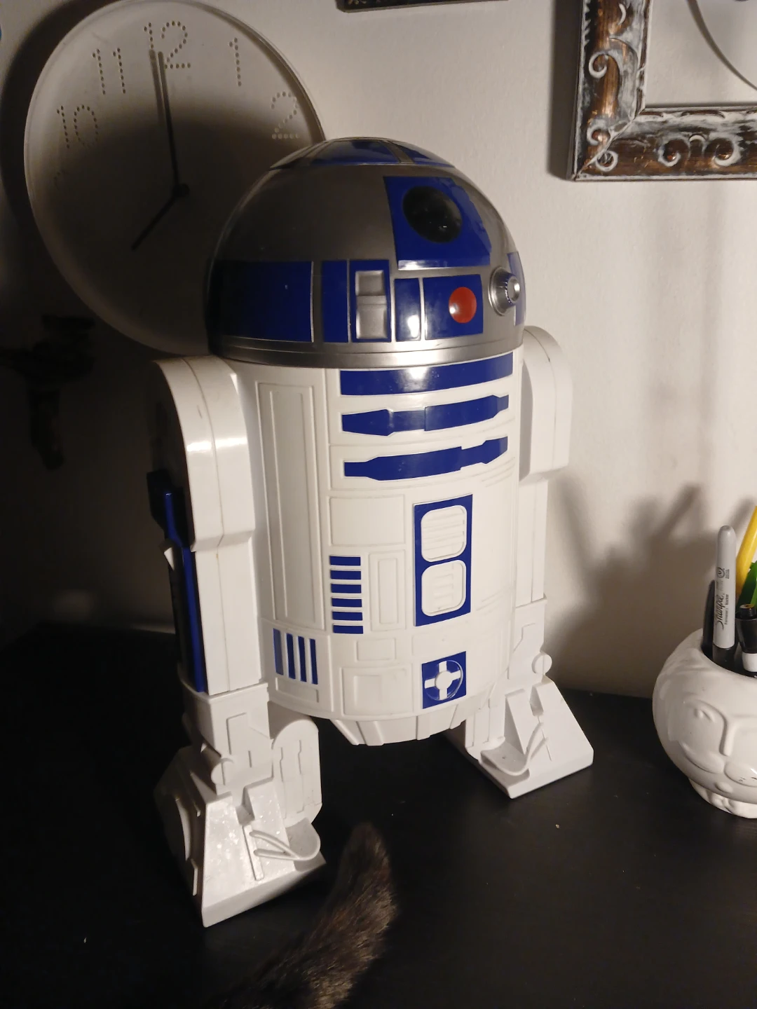 R2-D2 Star Wars  popcorn bucket and sipper *rare* - photo 2