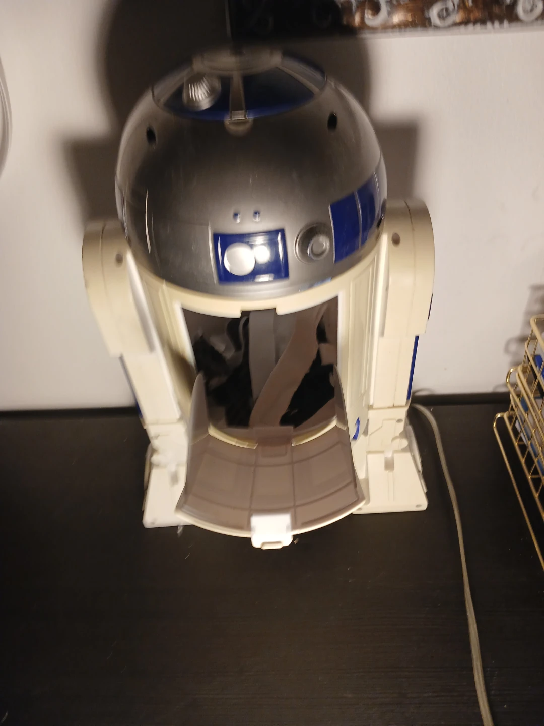 R2-D2 Star Wars  popcorn bucket and sipper *rare* - photo 3