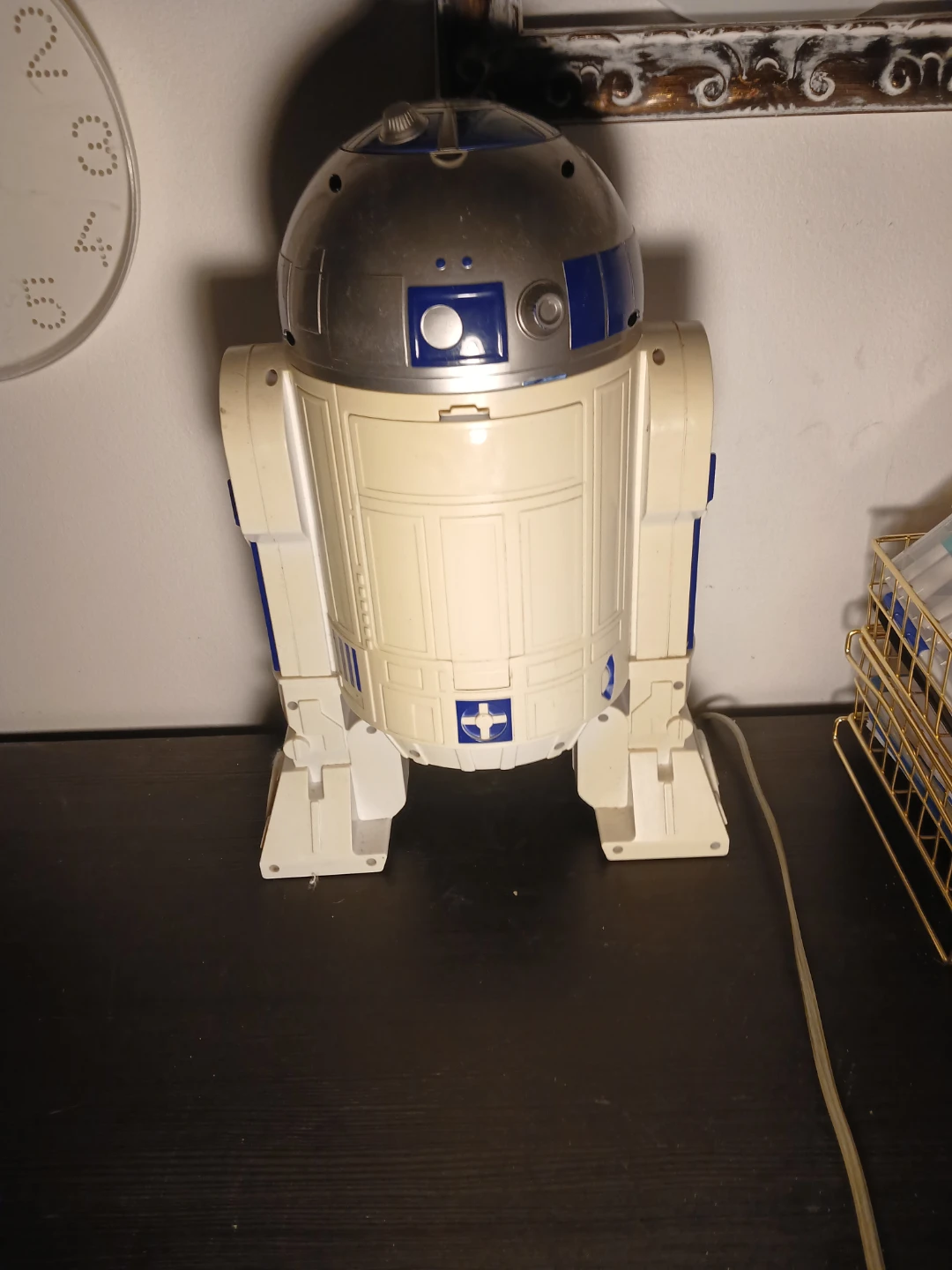 R2-D2 Star Wars  popcorn bucket and sipper *rare* - photo 4