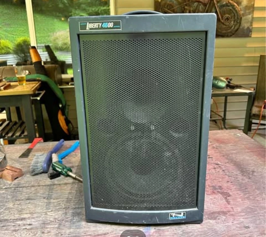 Anchor 4500 127decicibal loud speaker system