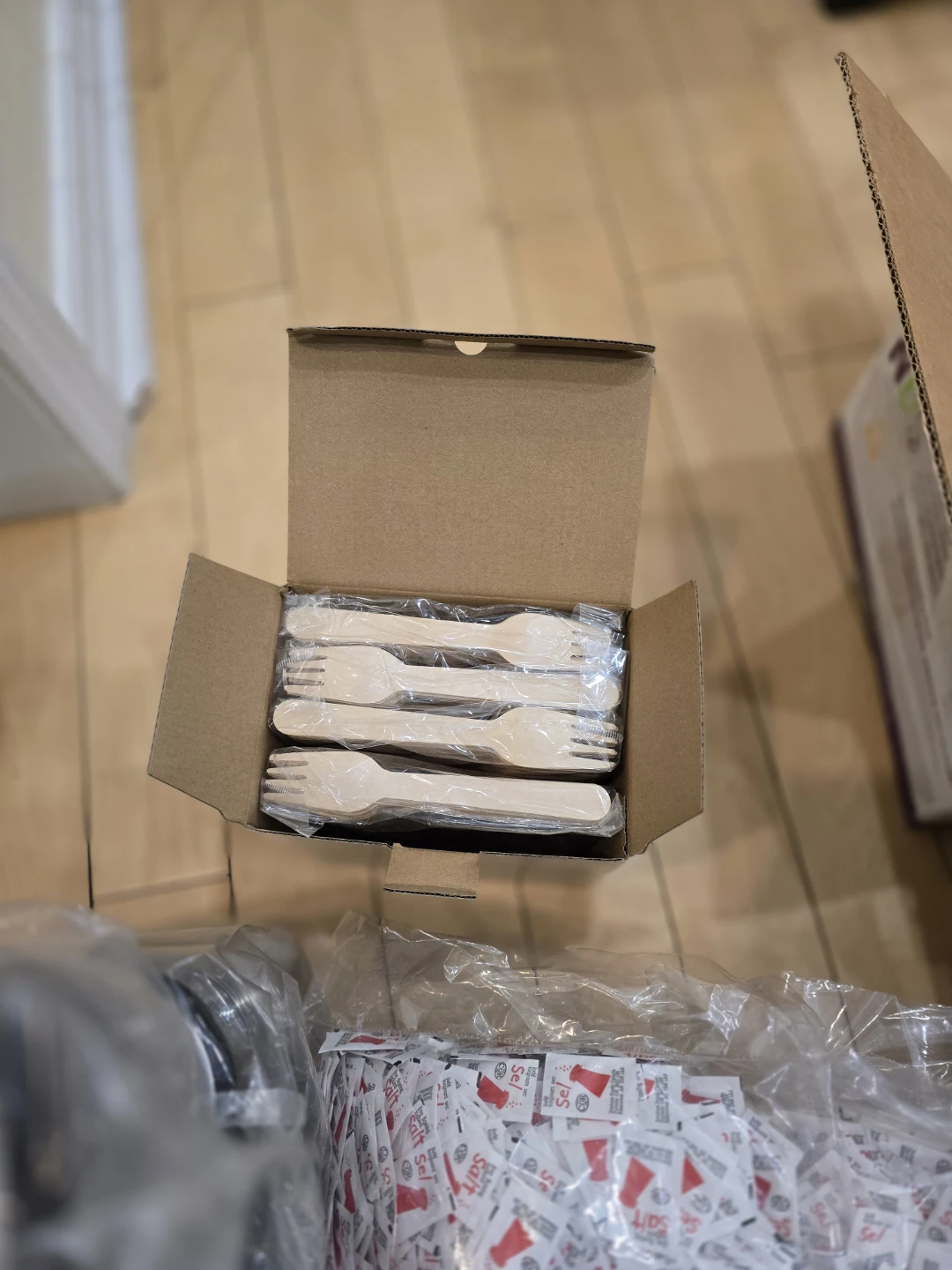 Ventura Foods Canada Individual Condiment Packs - photo 3
