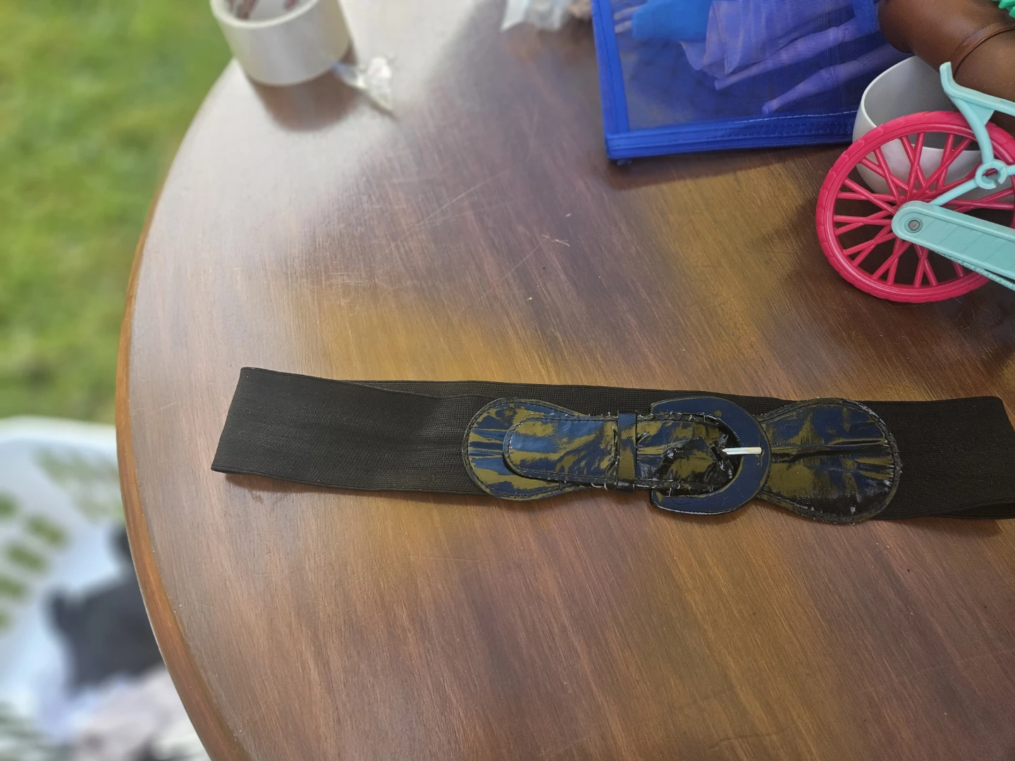 Elastic Black Belt with Decorative Buckle