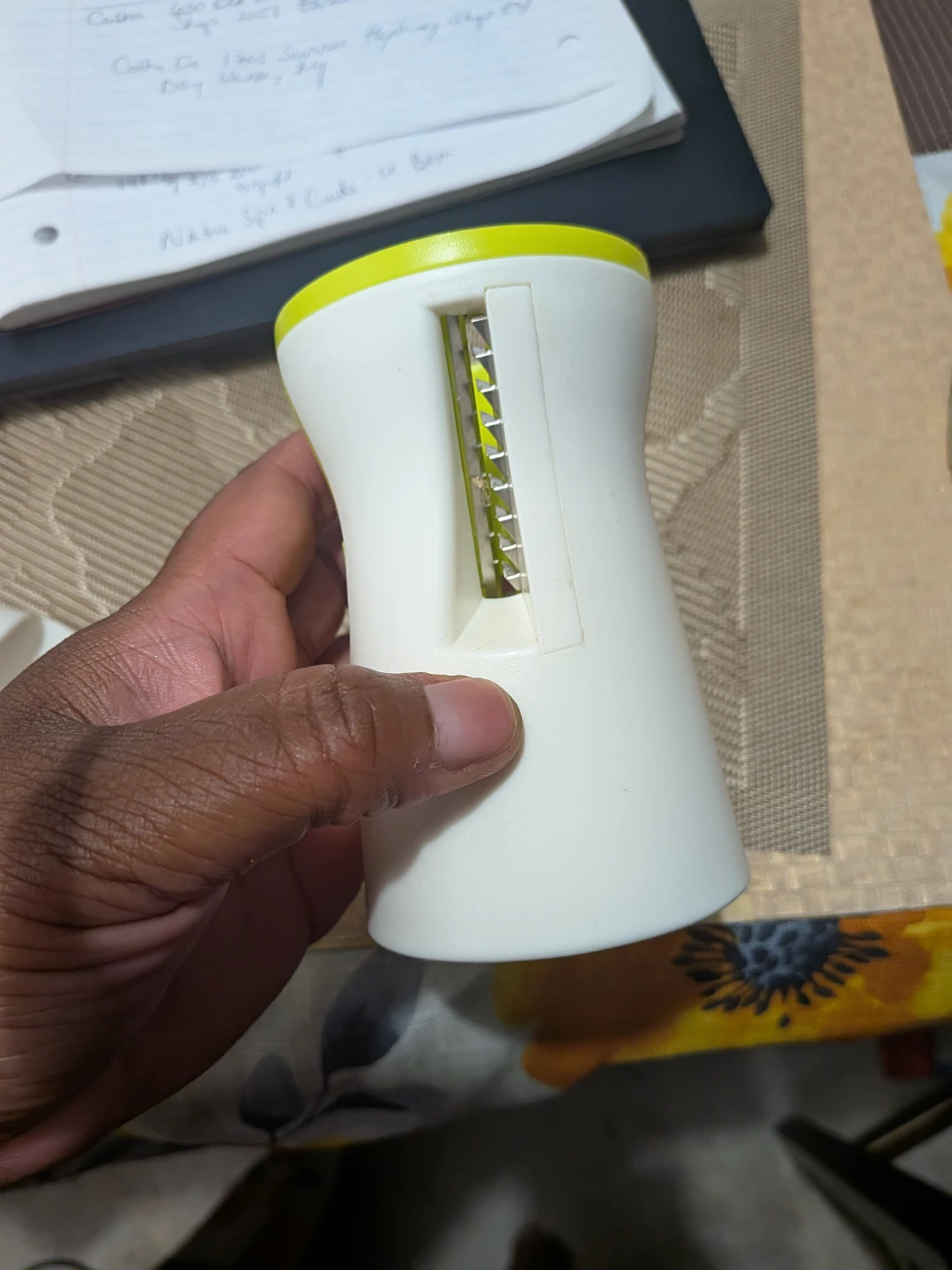 Spiral Vegetable Slicer - photo 4