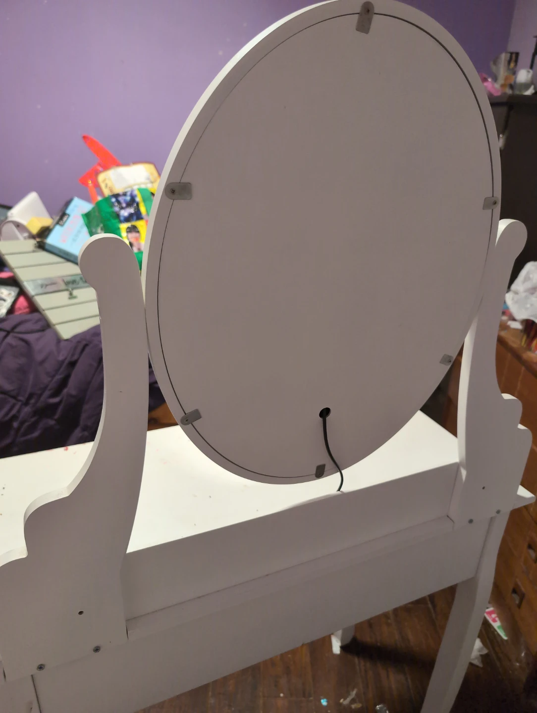 White Vanity Table with Light-Up Mirror - photo 4