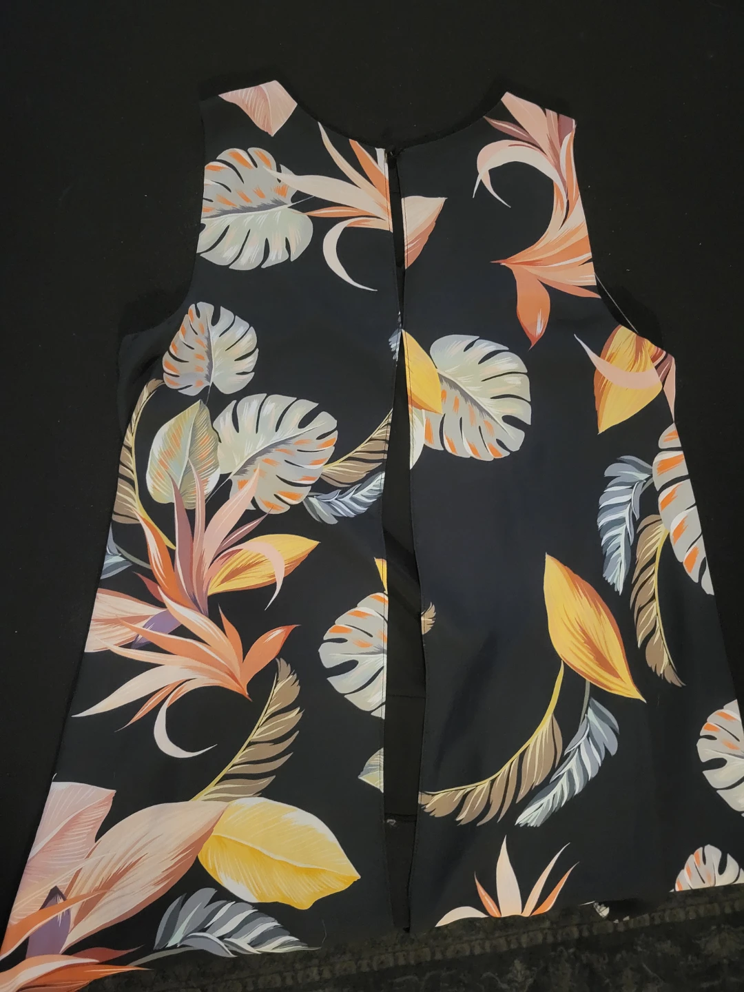 Women's Tropical Print Sleeveless Top - photo 2