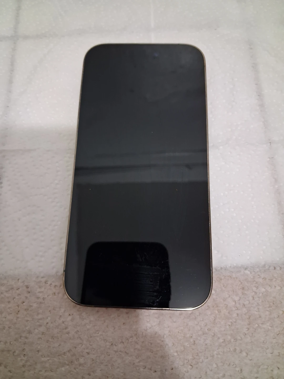 Apple iPhone 14 Pro - photo 3