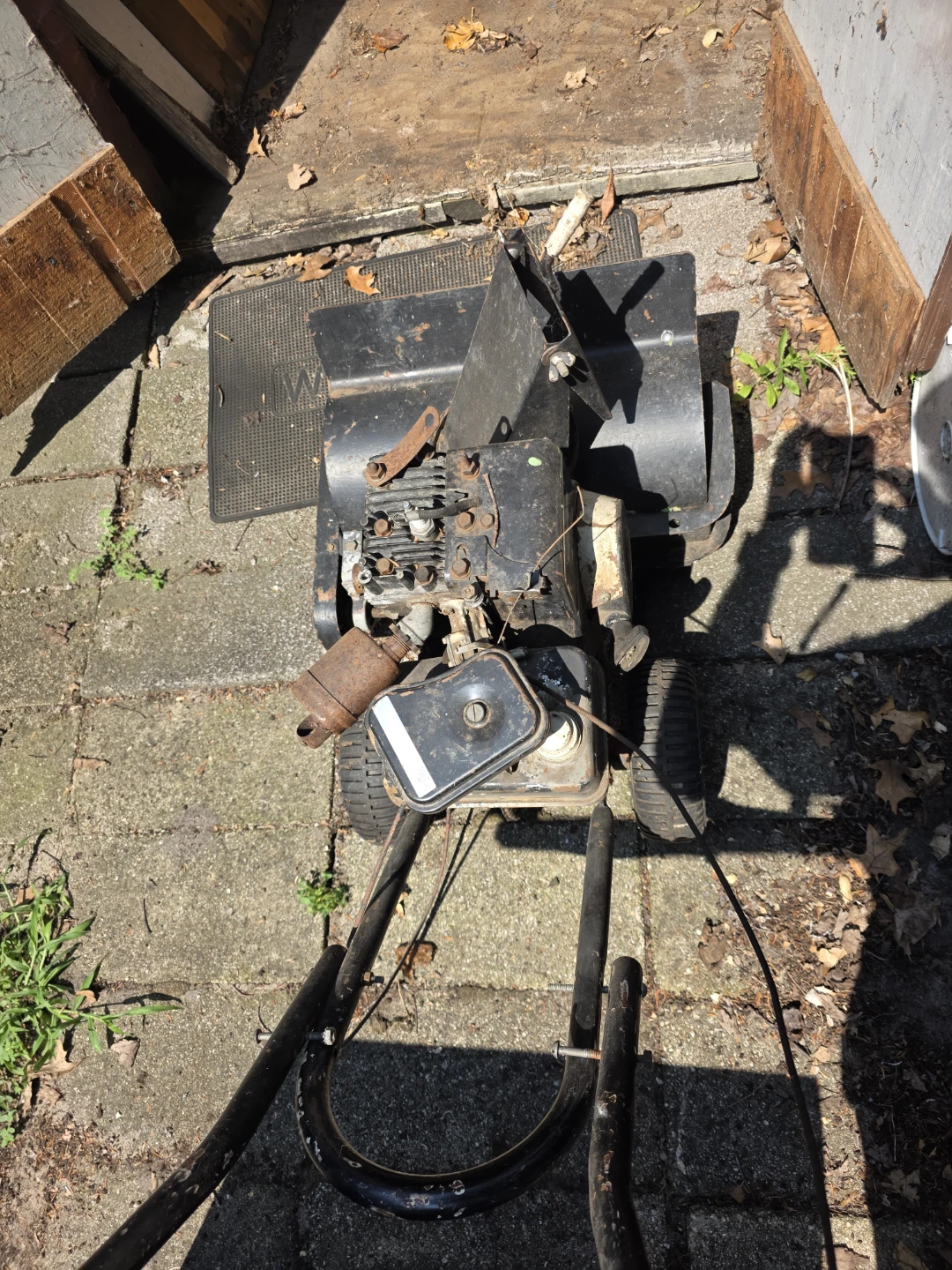 3 snow blowers - photo 4