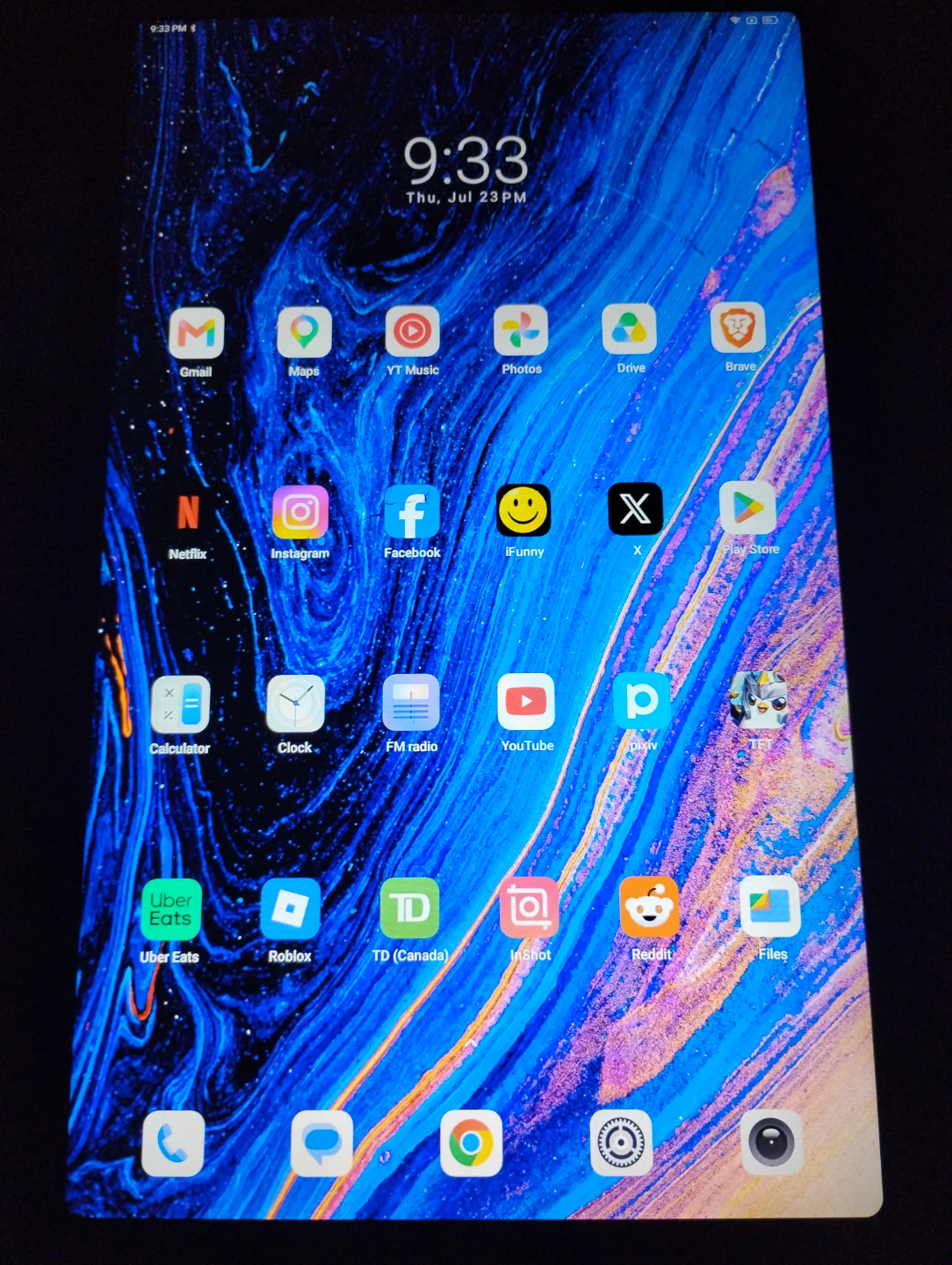 Cracked tablet, name ur price