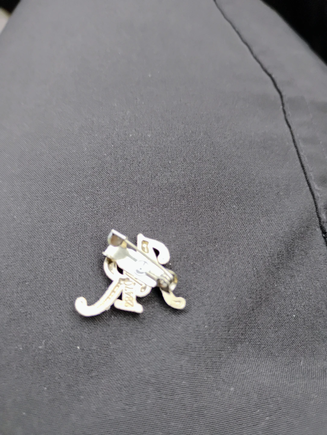 AR Brooch with Rhinestones - photo 3
