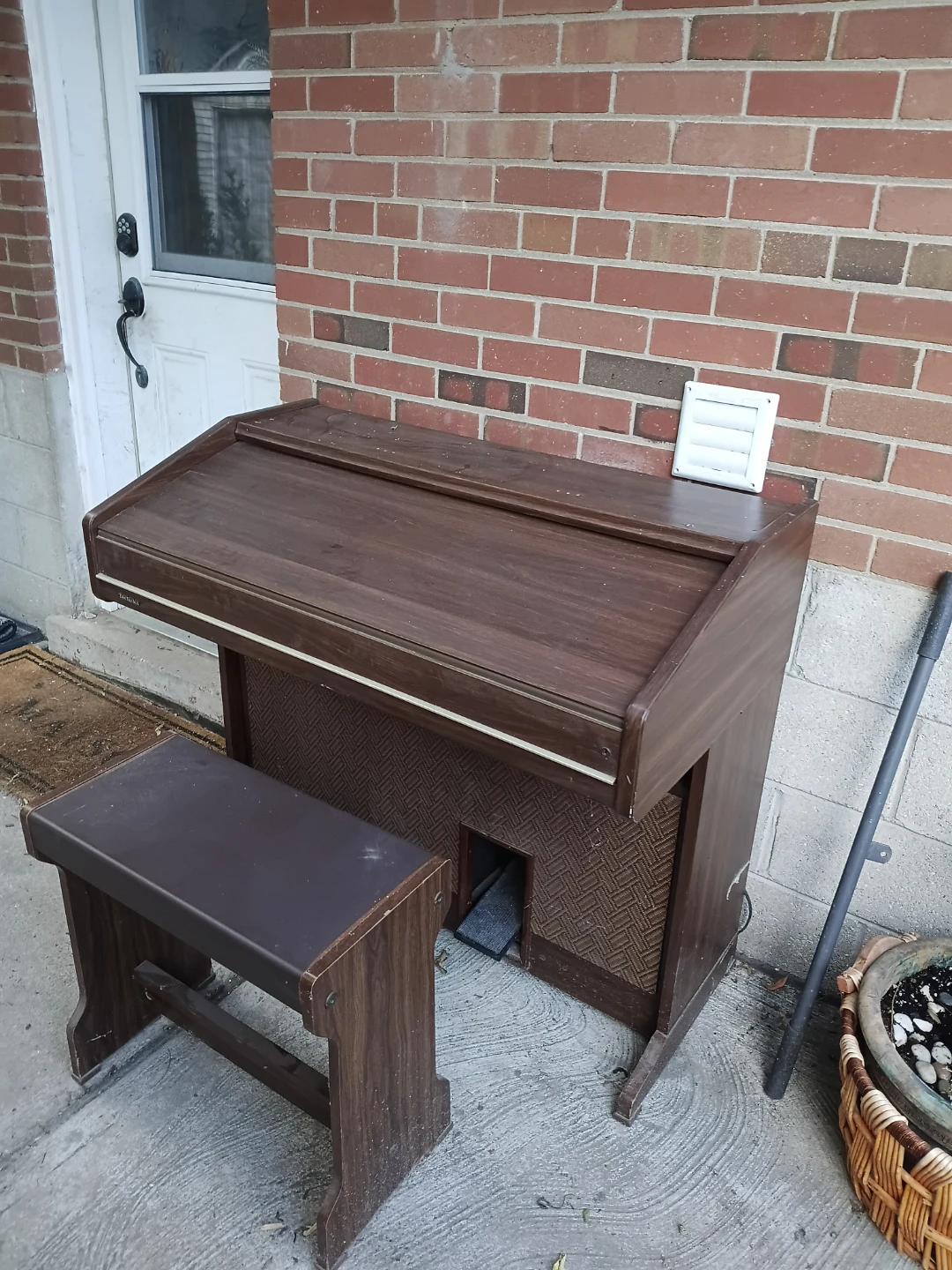 Technics PCM Sound E33 Electronic Organ