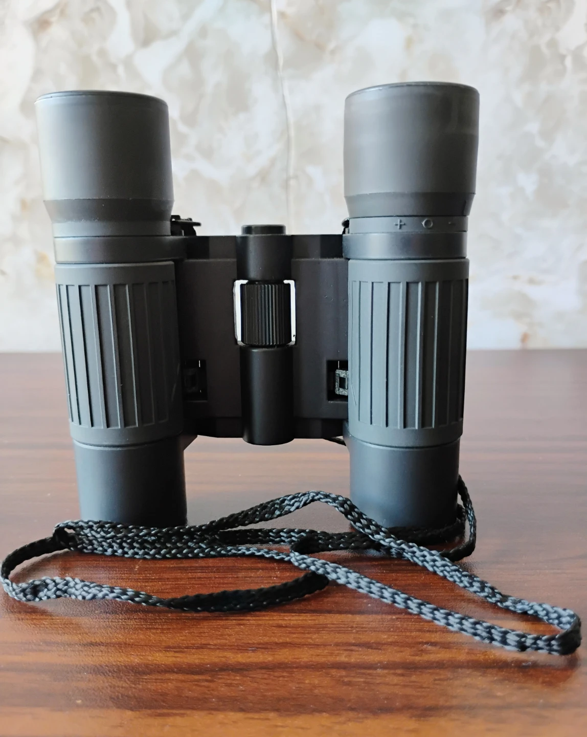 BINOCULARS - BUSHNELL 8 X 21 WIDE ANGLE 431 FT. @ 1000 YDS. - photo 3