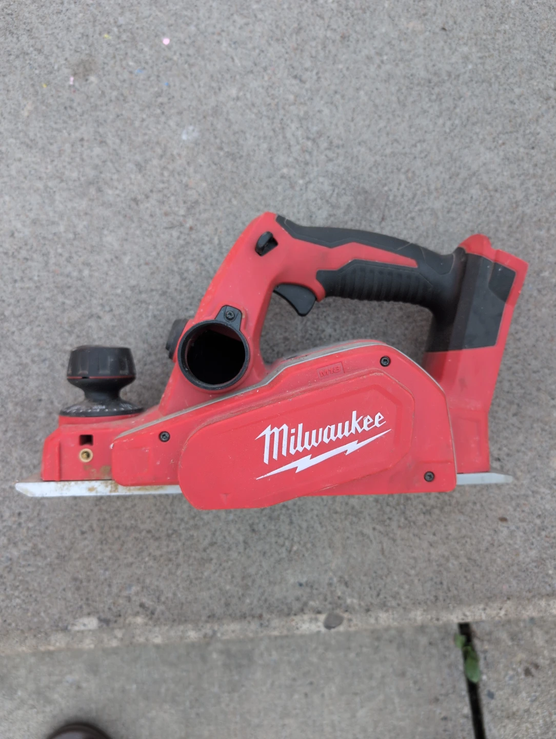 Milwaukee Cordless Planer
