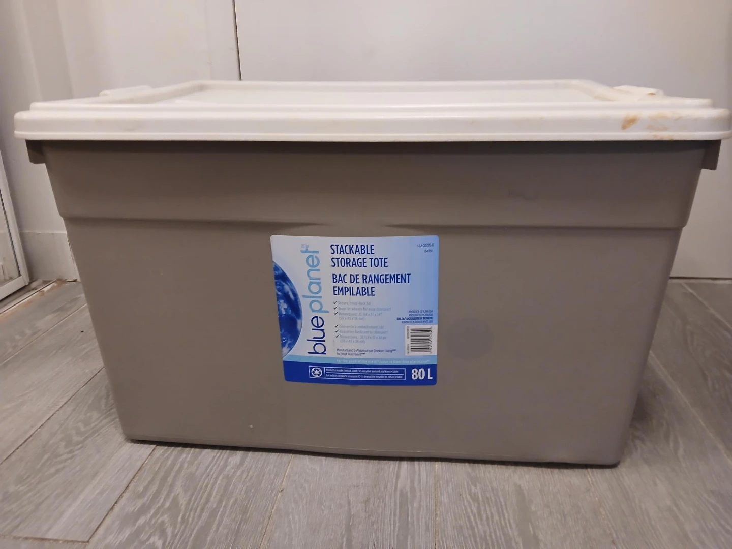 2 Storage Bins/Totes  w/lids. 63L & 80L. BOTH $20. Location ⬇️ - photo 4