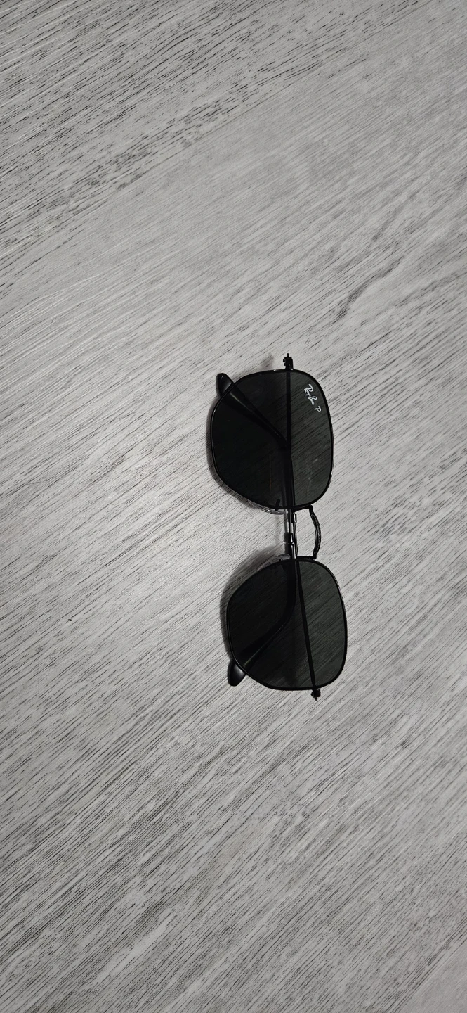 Ray-Ban Black Sunglasses with Case