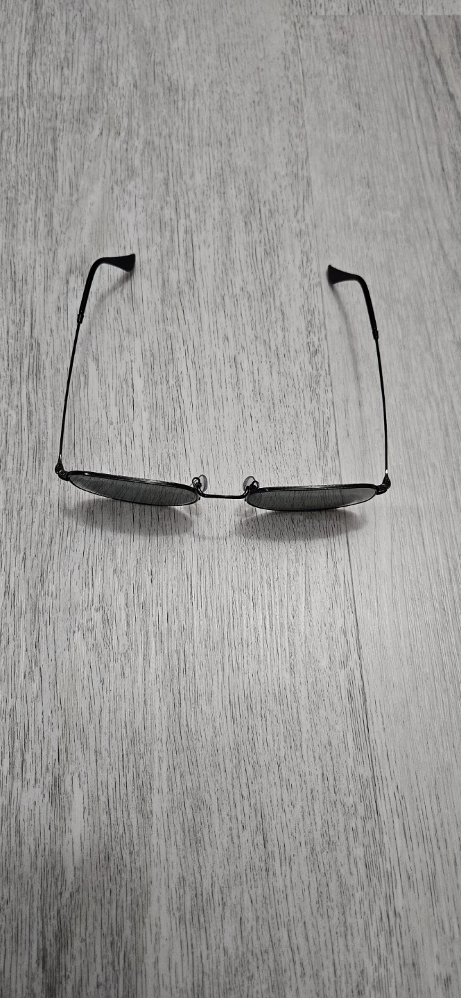 Ray-Ban Black Sunglasses with Case - photo 4
