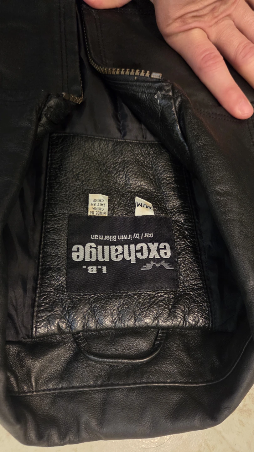 Leather Jacket Size M - photo 3