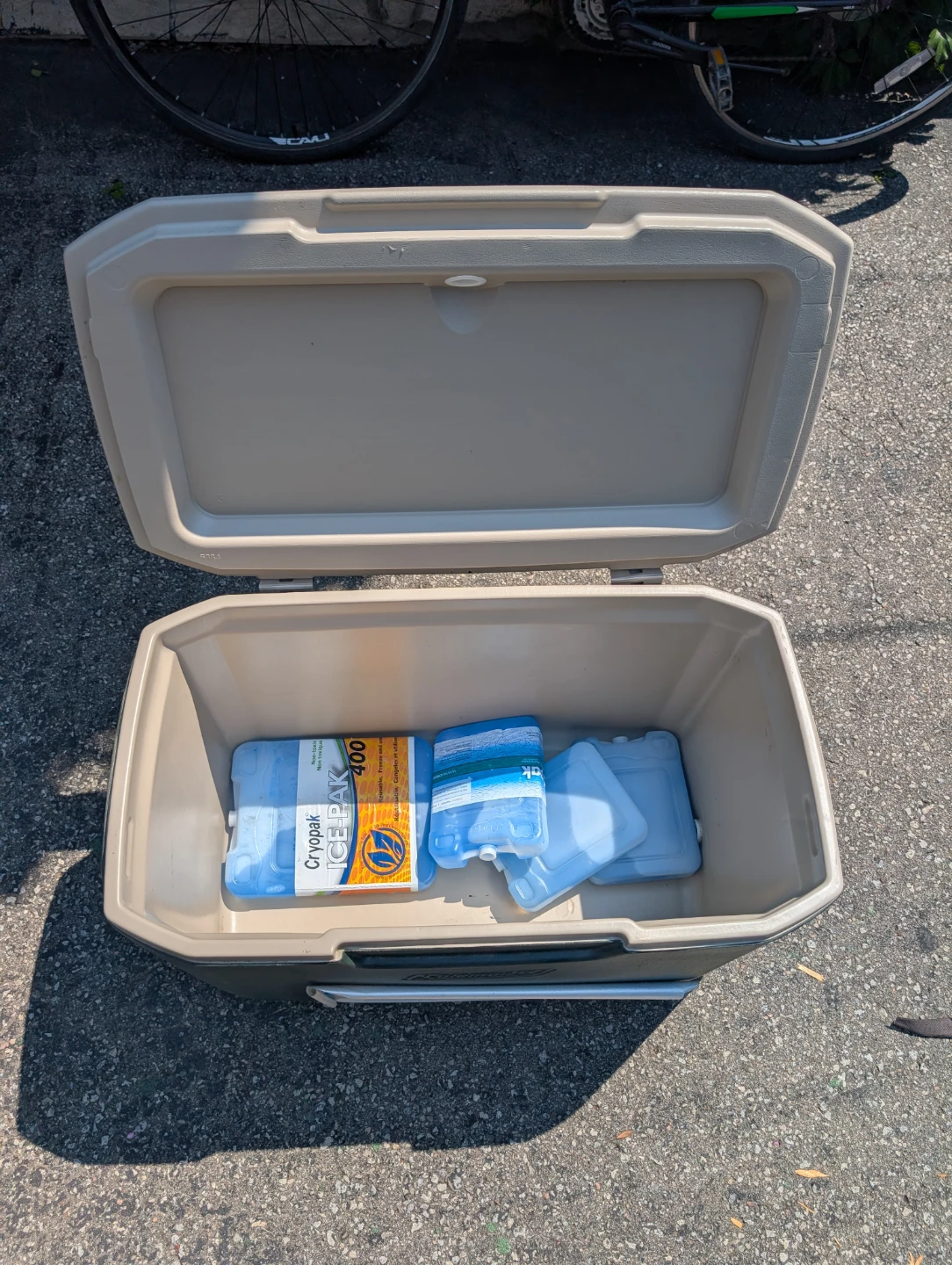 Coleman Cooler with Ice Packs - photo 3
