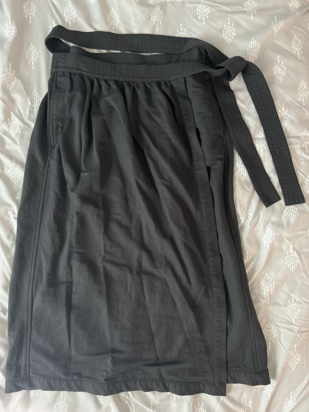 UNIQLO U Black Wrap and Ribbed Skirt - photo 4