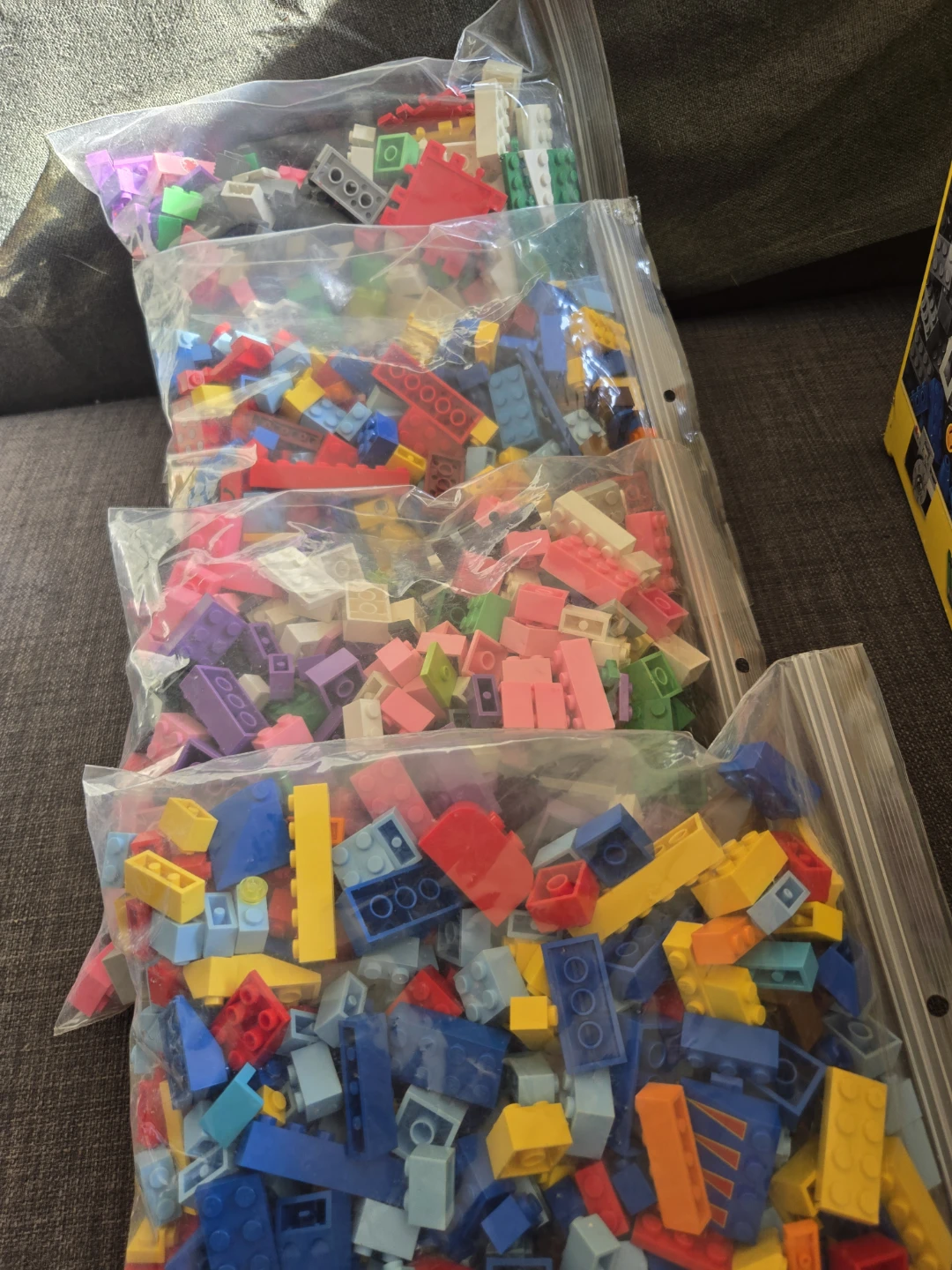 Bulk Mix of LEGO and MEGABLOCKS - photo 5